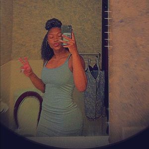 Meet your Posher, Kya